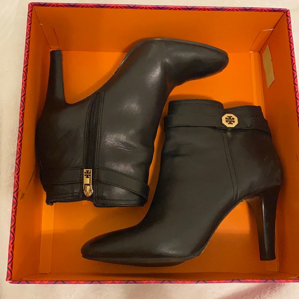 Tory Burch bootie boots 8.5 black leather